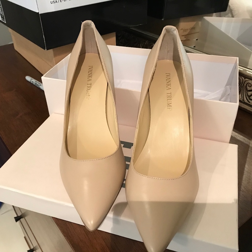 Ivanka Trump Nude Pumps